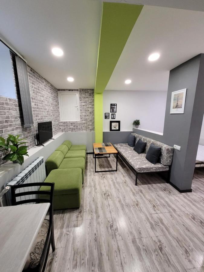 Villa Дом 33 Возле Клиники Астхик à Erévan Extérieur photo